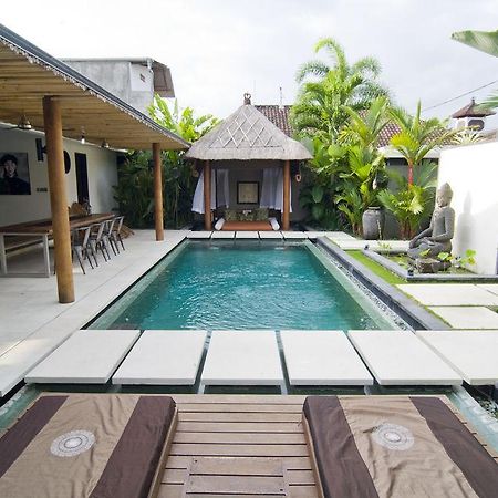 Villa Putih Seminyak Eksteriør bilde